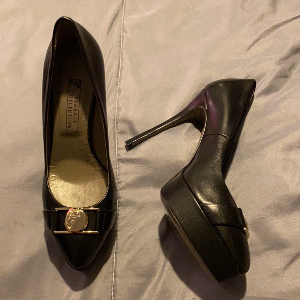 Versace Collection Black Leather Heels Never Worn.